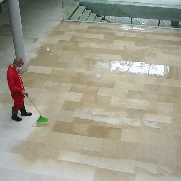 Traitement des sols en pierre